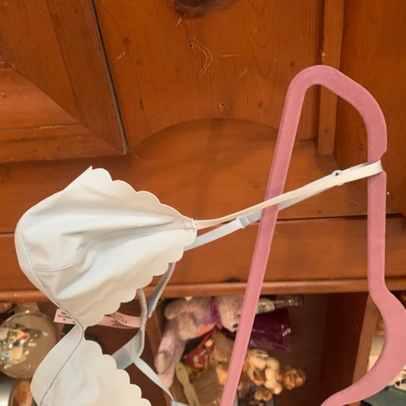 Victoria Secret Bralet - Picture 3 of 5